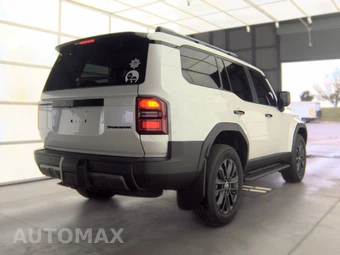 2027 Toyota Land Cruiser - miniatura 5