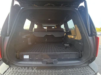 2027 Toyota Land Cruiser - miniatura 16